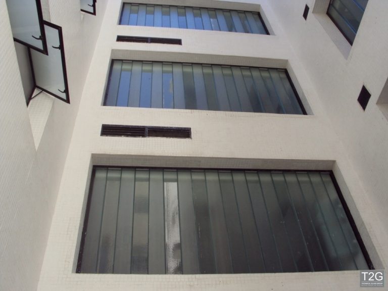 c-glass-channel-glass-hexagonal-engenharia-tg-2