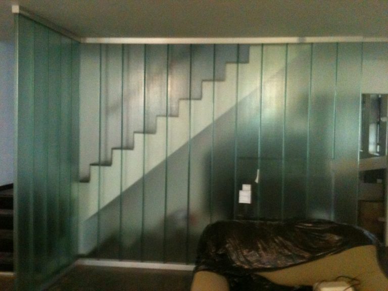 cglass-profilit-escritorio-comercial-technical-group-tg-6