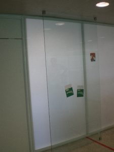 vidro-estrutural-petrobras-painel-de-comunicacao-technical-group-tg-6