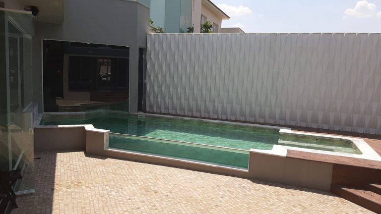 piscina-de-vidro-andre-escobar-technical-group-tg-1