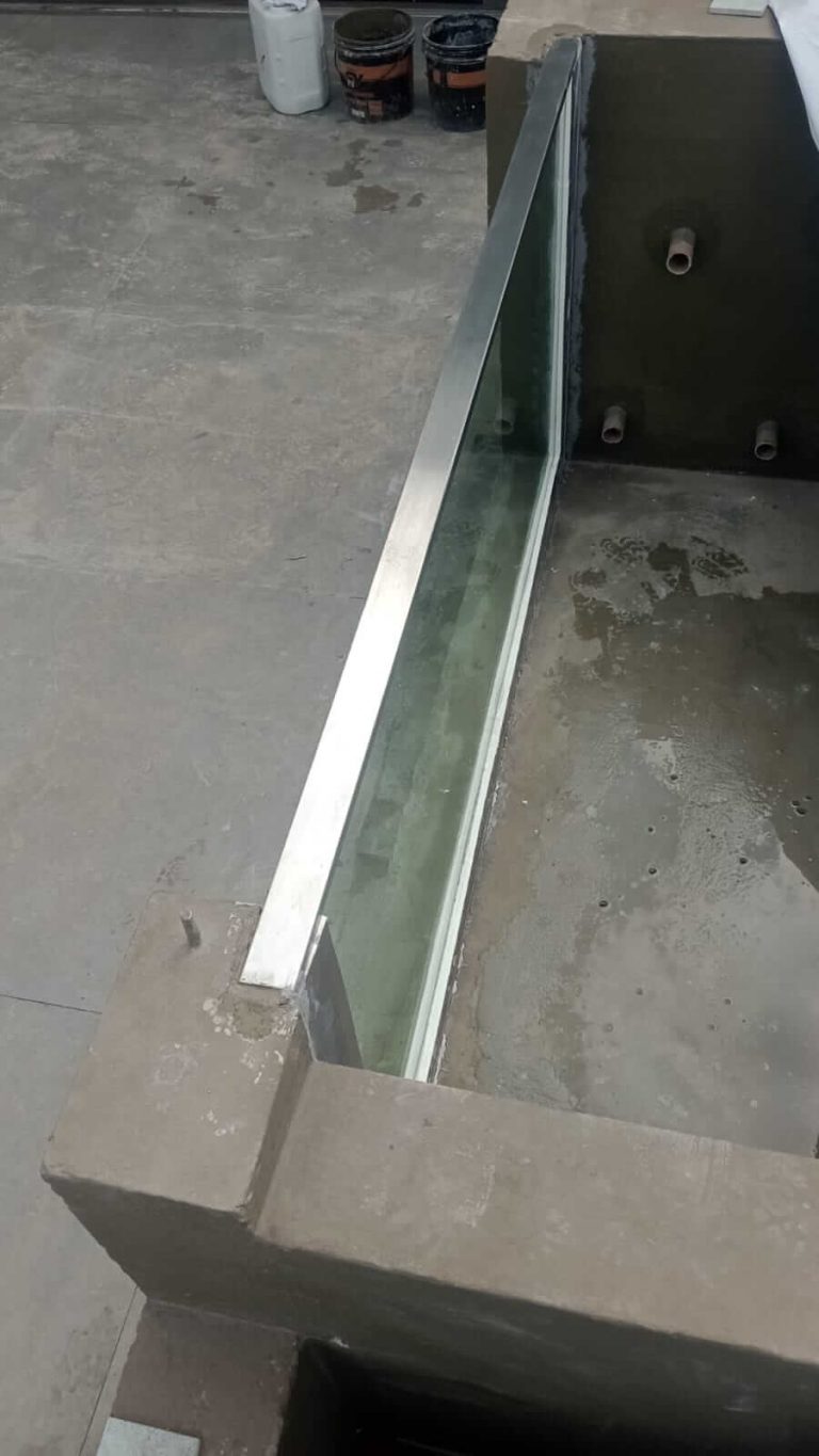 PISCINA DE VIDRO AQUAQVIISON DAVI BRUXELAS 2